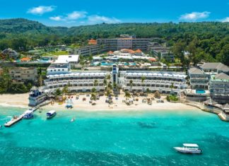 Christmas in Jamaica, Beaches Ocho Rios Style